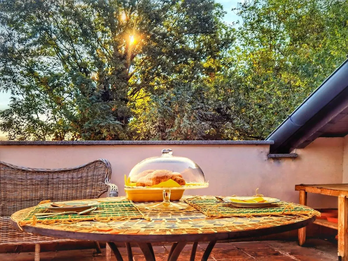 B&B Due Fiumi 1908 Travaco Siccomario 0*,  Italy